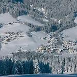 Vendégház Elisabeth Russbach am Pass Gschütt
