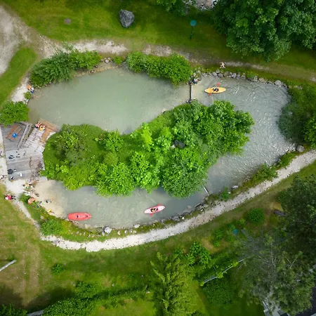 Elisabeth Penzion Russbach am Pass Gschütt