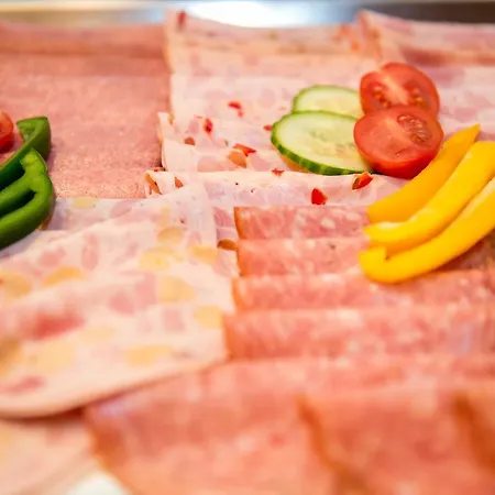 Penzion Elisabeth Russbach am Pass Gschütt