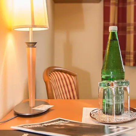 Elisabeth Penzion Russbach am Pass Gschütt